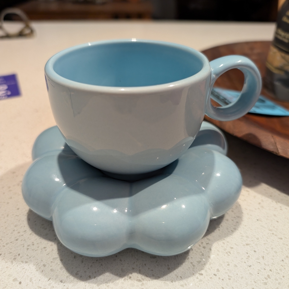 Amazon Light Blue Mug with Cloud Saucer